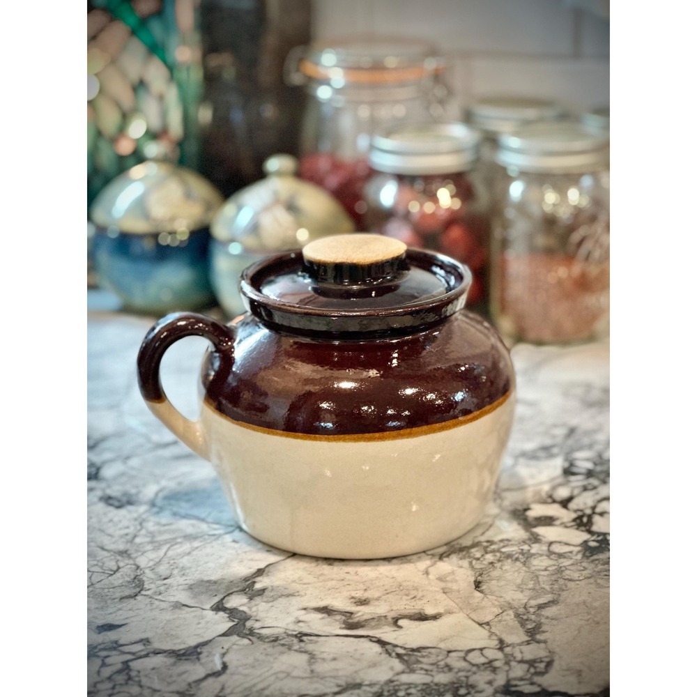 Vintage Brown & Beige Glazed Stoneware Bean Pot/Crock w/Handle & Lid – U.S.A.